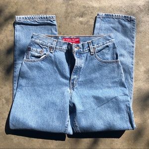 Levis 550